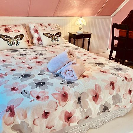 Bed & Cafe Petit Papillon Bed & Breakfast กรองส์-แบรเฌอรอนส์ ภายนอก รูปภาพ