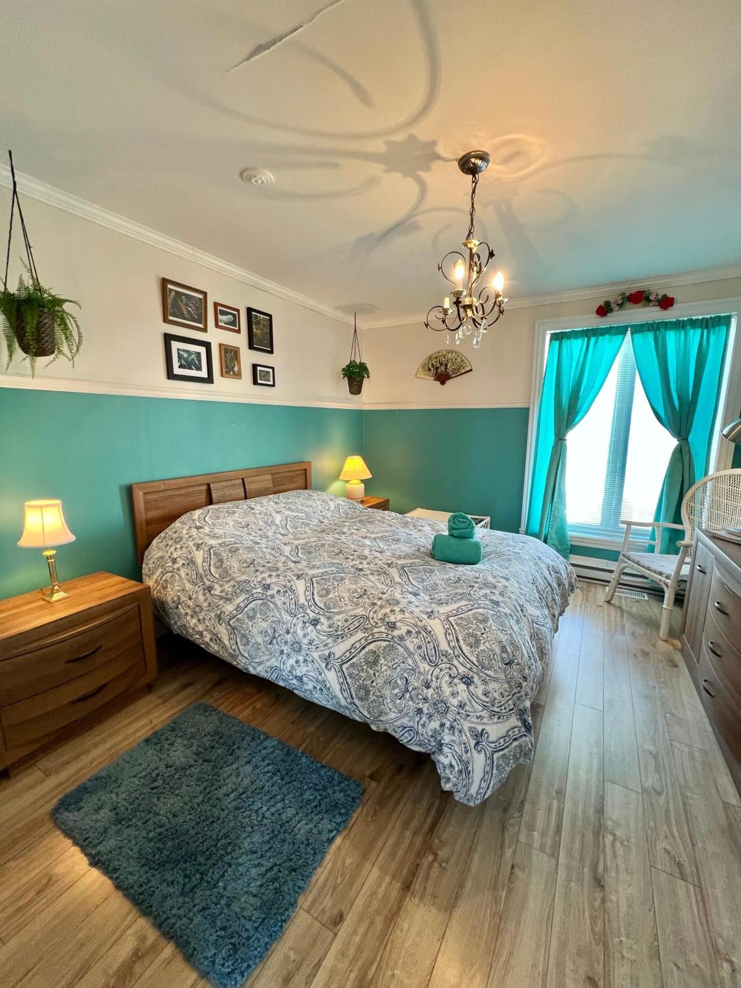 Bed & Cafe Petit Papillon Bed & Breakfast กรองส์-แบรเฌอรอนส์ ภายนอก รูปภาพ